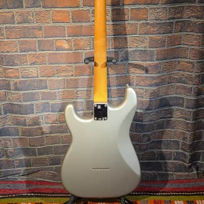 Fender 2024 Robert Cray Artist Series Signature Stratocaster Inca Silver w/ American Vintage '62 Reissue Pickguard image 14