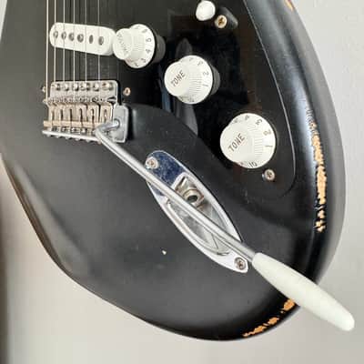 Fender Vintera '50s Tribute Stratocaster Road Worn 2023 - Black image 7