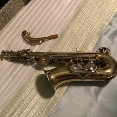 Conn Alto Saxophone 1964 - Brass image 2