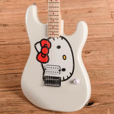 Squier Hello Kitty Stratocaster White 2025 image 2