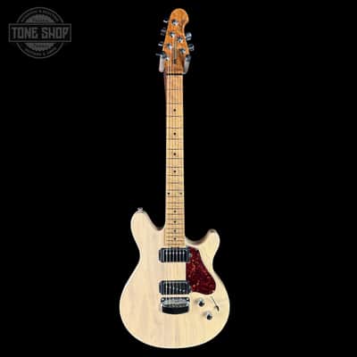 Used Ernie Ball Valentine Trans Buttermilk w/Case TSU24131 image 2