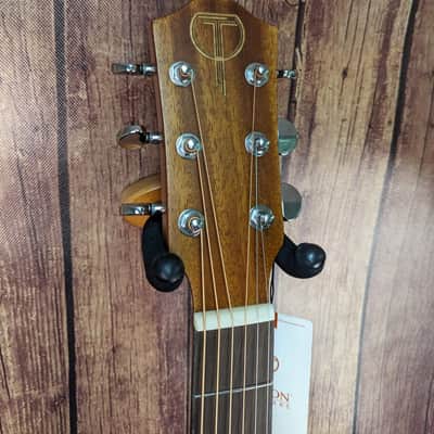Teton STA105NT Acoustic Auditorium Solid Cedar Top image 3