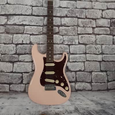 Fender Limited Edition American Professional II Stratocaster, Rosewood Neck - Shell Pink image 1