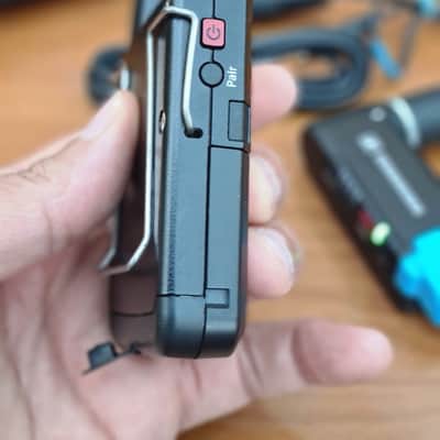 Sennheiser Sennheiser AVX Wireless Microphone Set | SK AVX + EKP AVX | 3.5mm | With Carrying Case image 12