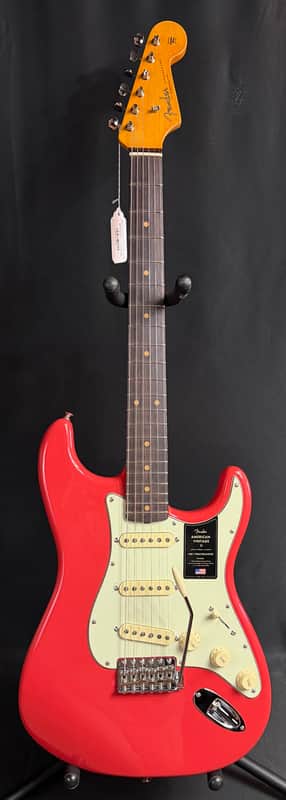 Fender American Vintage II 1961 Stratocaster Electric Guitar Fiesta Red Finish w/ OHSC (779)