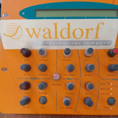 Waldorf Microwave XT Rackmount Wavetable Synthesizer 1998 - Orange