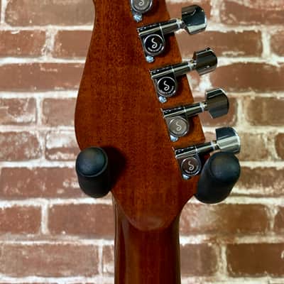 Timothy Bram Mahogany Thin Line Tribute Archtop Model # 15, near Mint condition, 14 1/2" Lower Bout Natural image 9