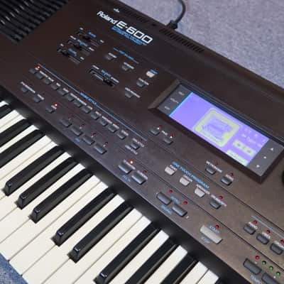 Roland E-600 Intelligent Keyboard image 1