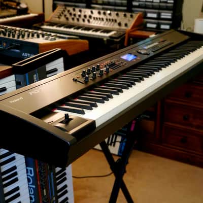 CERTIFIED!!! ROLAND RD700NX STAGE PIANO FULLY SERVICED, IN AMAZING CONDITION! image 9
