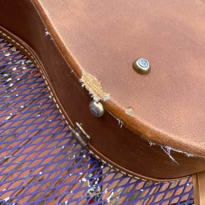 Gibson Guitar Case - Canadian made J-45/Hummingbird/J-50 image 7
