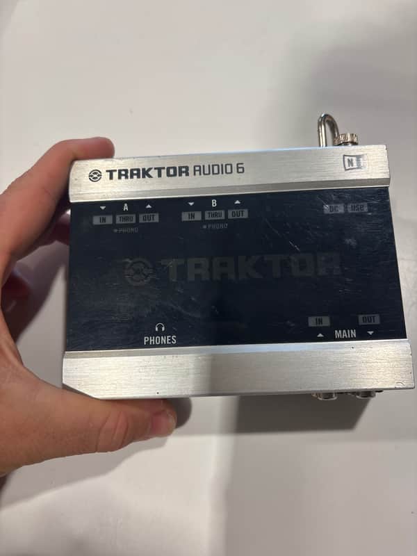 Traktor Audio 6 image 1