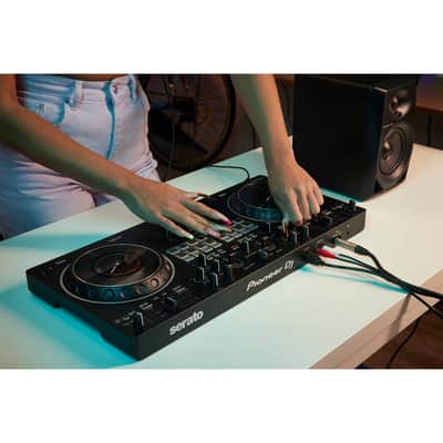 Pioneer DJ DDJ-REV1 Scratch Style 2-Channel Controller w Speakers + Headphones image 9