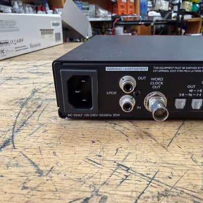 Focusrite Scarlett 18i20 3rd Gen USB Audio Interface with Original Box and Rack Ears image 12