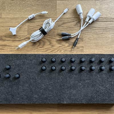 Arturia BeatStep Pro - White image 2
