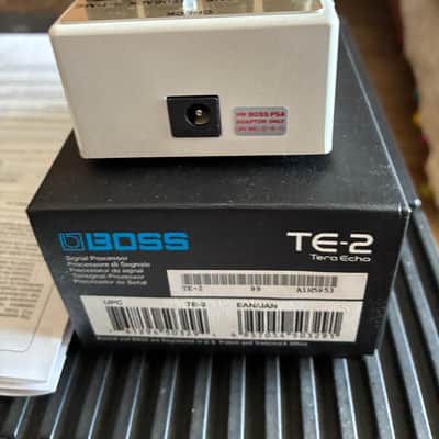 Boss TE-2 Tera Echo 2013 - Present - White image 5