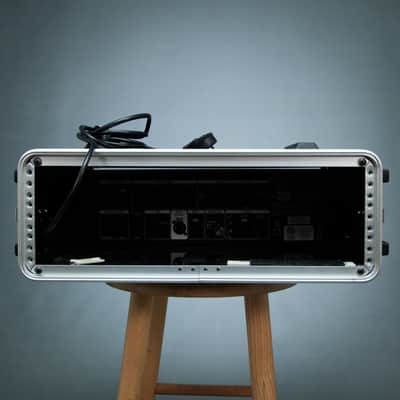 Line 6 Helix Rack Guitar Processor + Helix Control w/Case - Preowned image 2