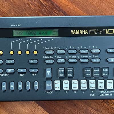 Yamaha QY10 Sequencer 1990 - Black