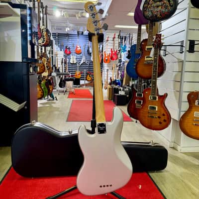 Fender American Standard Jazz Bass `04 (***Secondhand***) image 2