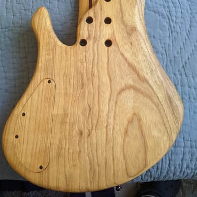 Tom Clement Phoenix Headless Bass, 6 strings 32” 2019 Natural image 10