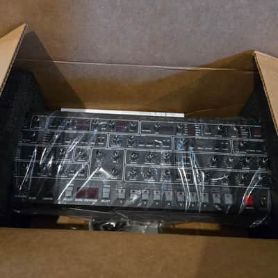 Sequential Prophet-6 Desktop 6-Voice Polyphonic Synthesizer 2018 - 2020 - Black with Wood Sides image 2