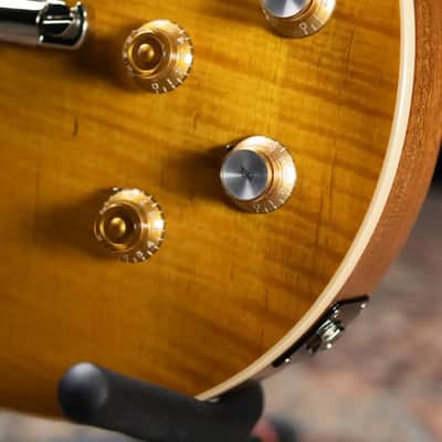 Gibson Kirk Hammett Signature Les Paul Standard "Greeny" - Greeny Burst with Original Series Hardshell Case - Used image 13