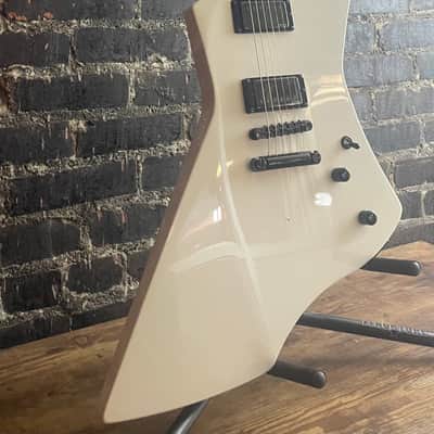 2012 ESP LTD James Hetfield Signature Snakebyte - Snow White (USED) image 5