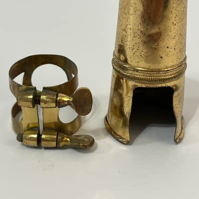 Selmer Vinage Alto Saxophone Ligature and Cap image 2