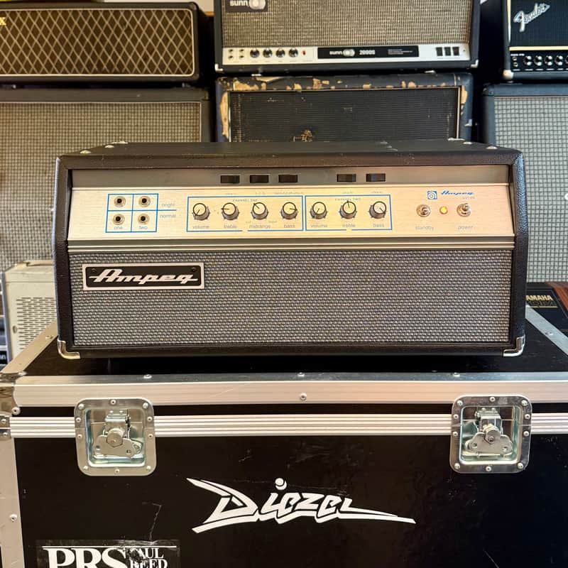 Ampeg SVT-VR Classic Series 300-Watt Bass Amp Head | Reverb