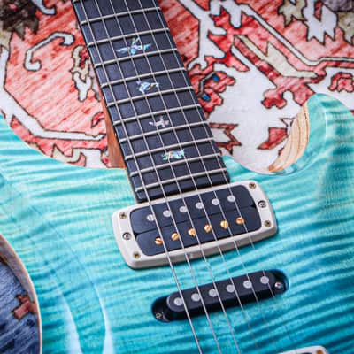 PRS USA Paul Reed Smith Modern Eagle V Wood Library "Blue Fade" (2024)@ image 6