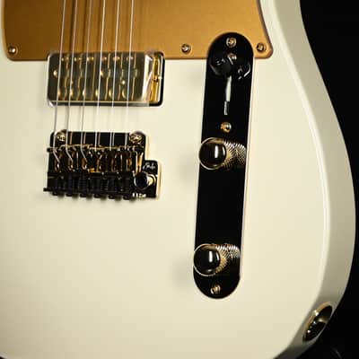 Suhr Mateus Asato Signature Series Classic T w/ Lollar Gold Foil Pickups, Tremolo & Premium Softshell Case- MA White 2026 (92472) image 10