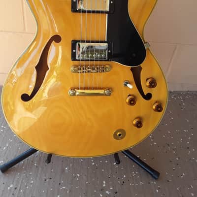 Yamaha SA2100 Vintage Semi-Hollow Electric Guitar image 7