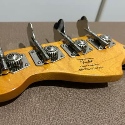 Squier Classic Vibe Precision 60 image 4