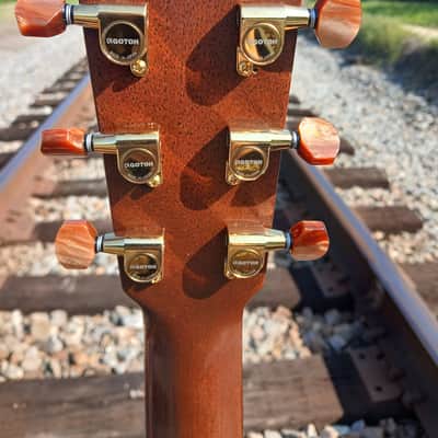 Martin D-16 Adirondack 2010 w/LR Baggs Element~Tortoise Bridge Pins~Upgrades~Very Nice image 15