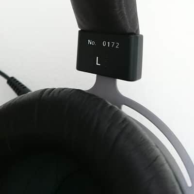 Astell & Kern Astell & Kern ( Beyerdynamic)AK T5p (1st Generation) image 9