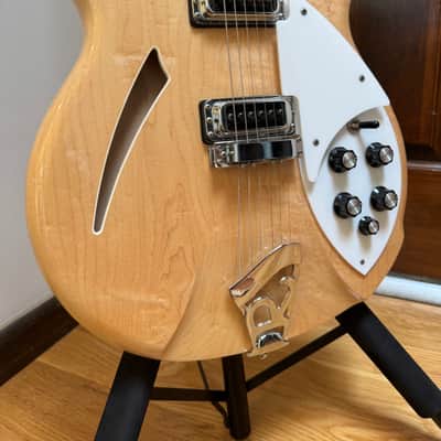 Rickenbacker 360 2018 - Mapleglo image 2