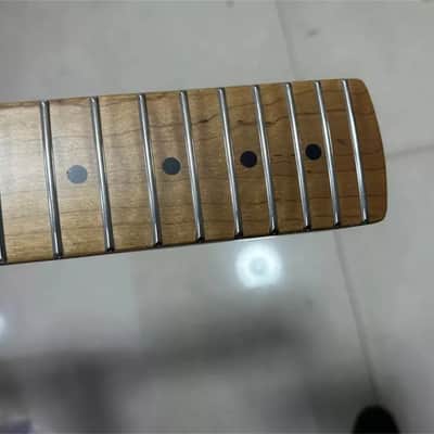 Roasted Maple Wood Guitar Strat Style Neck with 22 Frets Fretboard, Locking Nut image 2