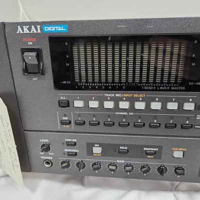 Akai DR8 Hard Disk Recorder image 3
