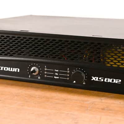 Crown XLS 802 2-Channel Power Amplifier CG010TJ image 3