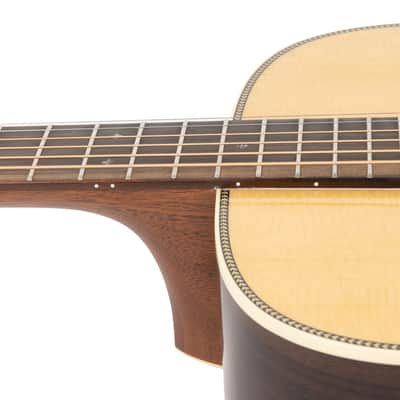 Martin HD-28E Dreadnought Acoustic Electric - Natural image 9