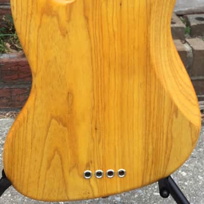 Fender 2012 Limited Edition Jazz Bass Amber MIA American made image 7