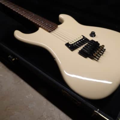 Kramer Baretta 1985 - White image 5