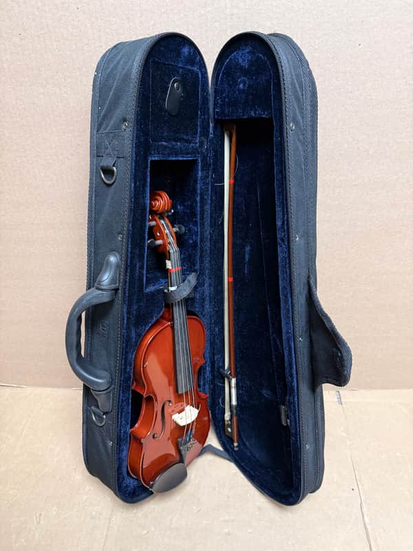 Franz Hoffmann Amadeus 1/4 Violin Outfit w/ Bow & Case – Used image 1