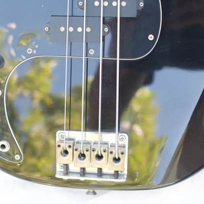 Gibson Epiphone Accu Bass 1994 Black image 5