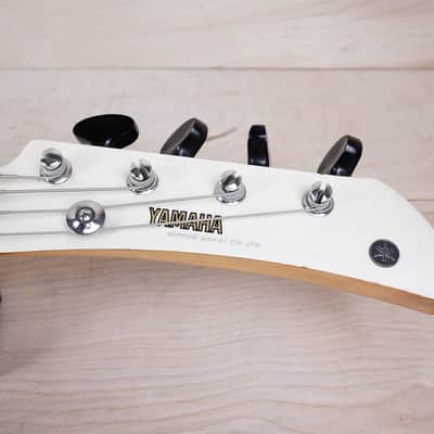 Yamaha SB-2A Flying Samurai Bass MIJ 1968 Peal White Vintage Made in Japan w/ Hard Case image 4