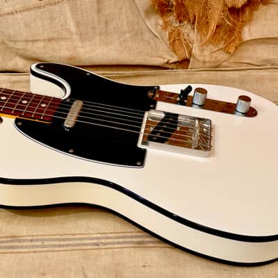 Fender MIJ Traditional 60's Telecaster Custom 2017 - Arctic White image 16