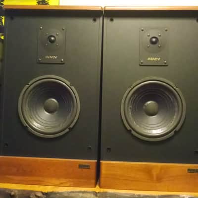 Advent Legacy II Speakers image 2