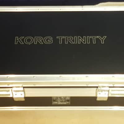 Korg Trinity 61 key polyphonic workstation 1990's - Silver/Grey image 2