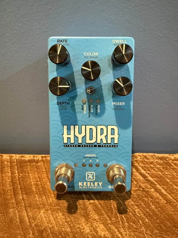 Keeley Hydra Stereo Reverb & Tremolo