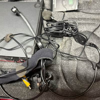 Sennheiser EW100 G3 Transmitter, Receiver, 2 Headsets image 5