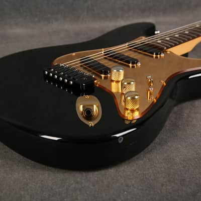 Fender 1989 Stratocaster Plus - Black & Gold - 2nd Hand image 13